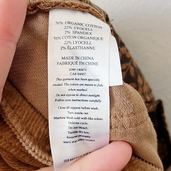 Faherty NWT Stretch Cord Julianne Patch Pocket Brown Straight Leg Pants Size 27 - Picture 10 of 11